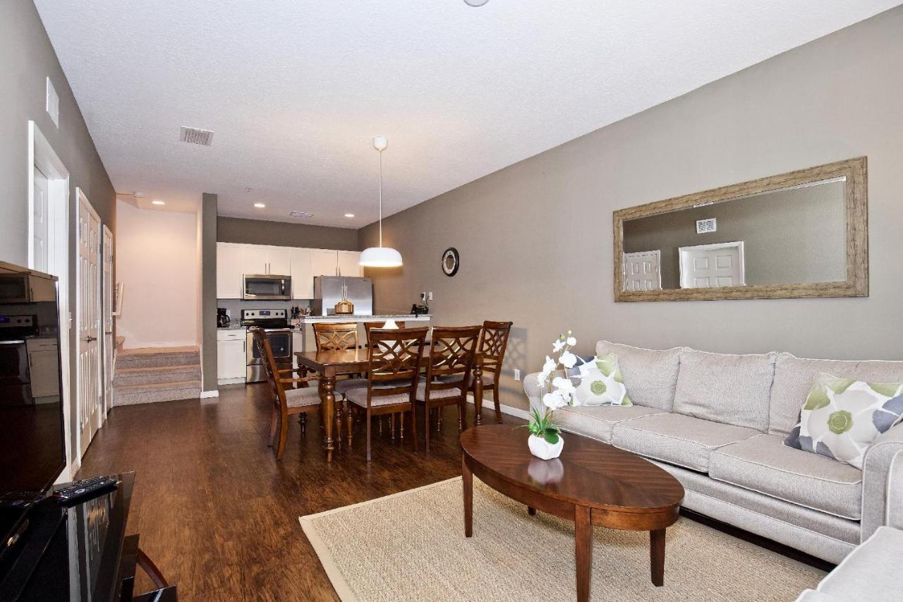 Great And Practical Townhouse In Gated Community, Sleeps 6 10 Min To Disney! 奥兰多 外观 照片